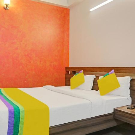 Itsy By Treebo - Global Inn Lucknow Eksteriør bilde